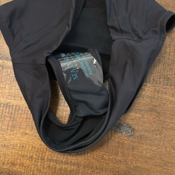 Sea level swim essentials Black Bikini Bottom - Picture 3 of 6